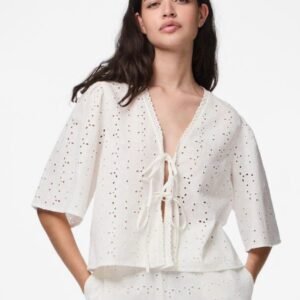Camisa troquelada